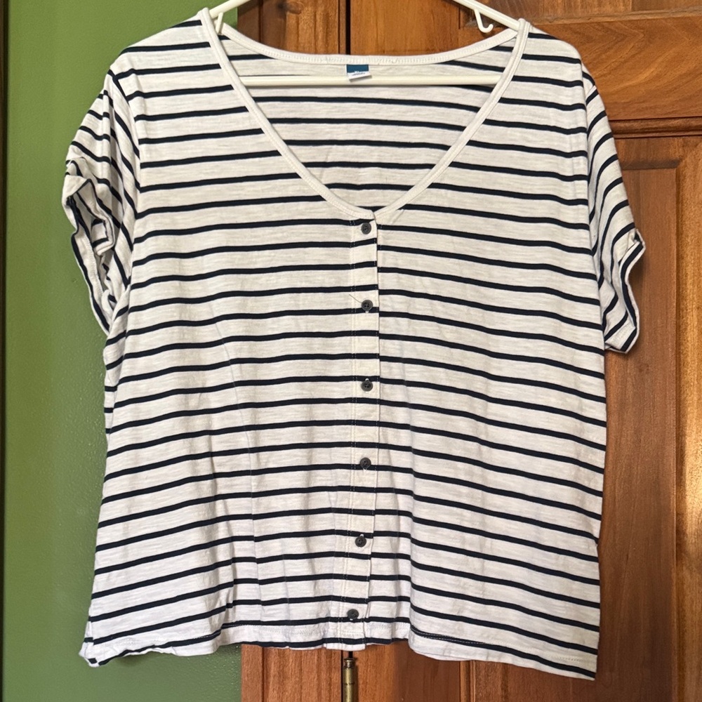 Old Navy Black and White Striped Button-Up Tee